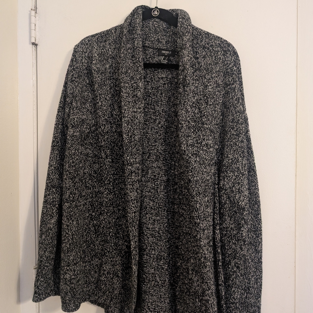 Forever 21 Monochrome Knit Sweater